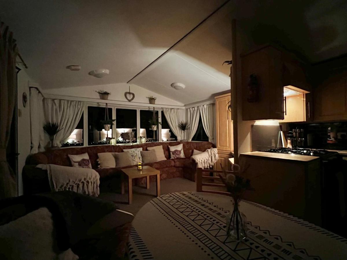 Jungle House No.26 At Three Lochs Holiday Park Newton Stewart Buitenkant foto
