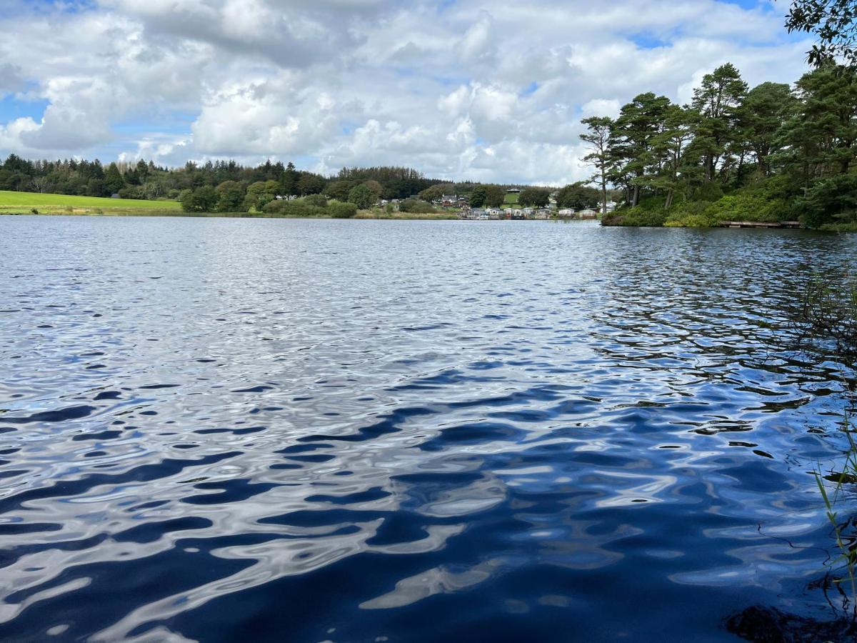 Jungle House No.26 At Three Lochs Holiday Park Newton Stewart Buitenkant foto