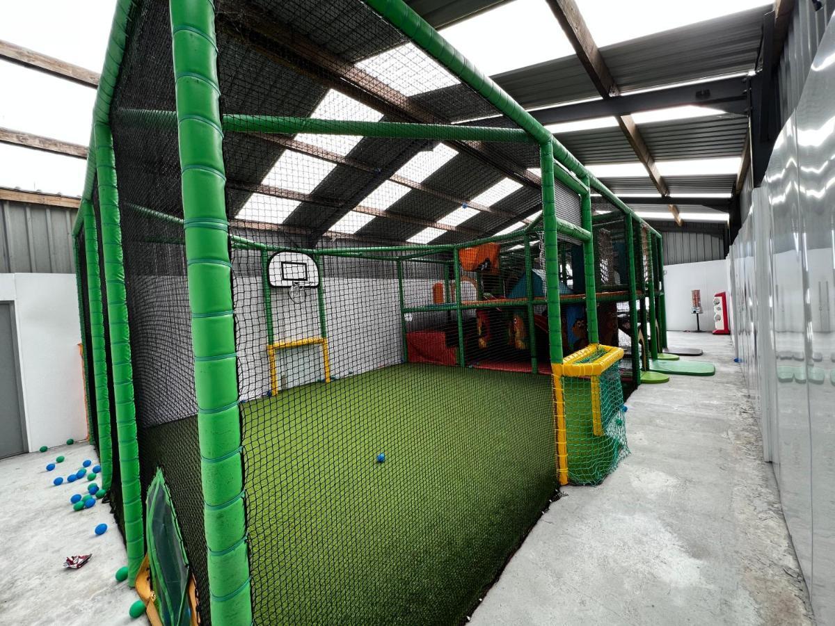 Jungle House No.26 At Three Lochs Holiday Park Newton Stewart Buitenkant foto