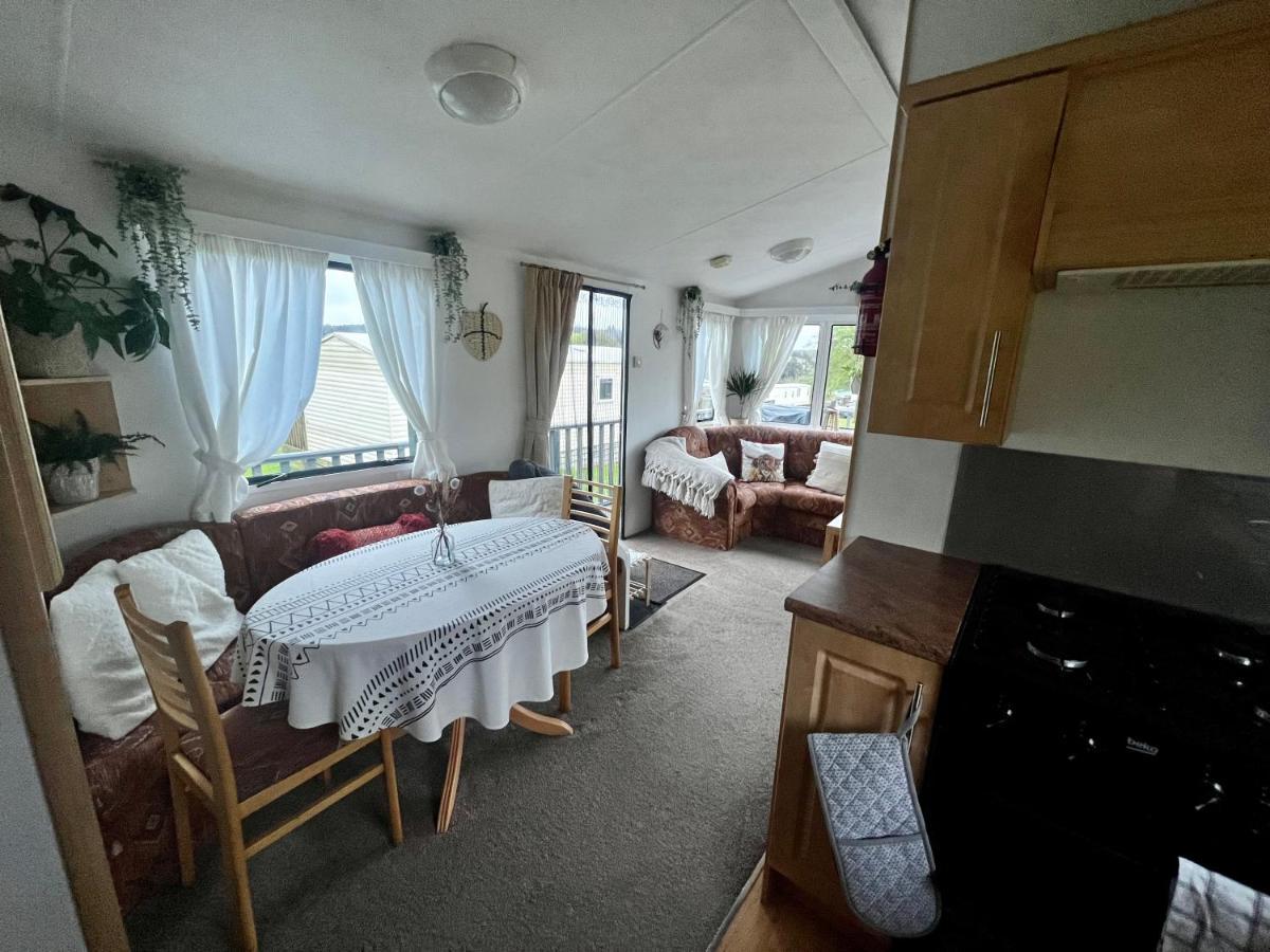 Jungle House No.26 At Three Lochs Holiday Park Newton Stewart Buitenkant foto